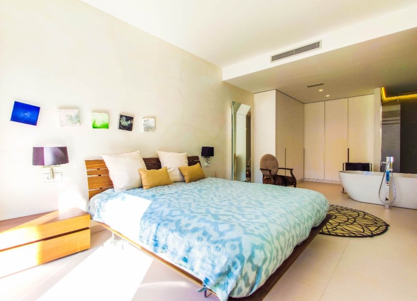 Obra nueva - Villa - Orihuela Costa - Dehesa De Campoamor