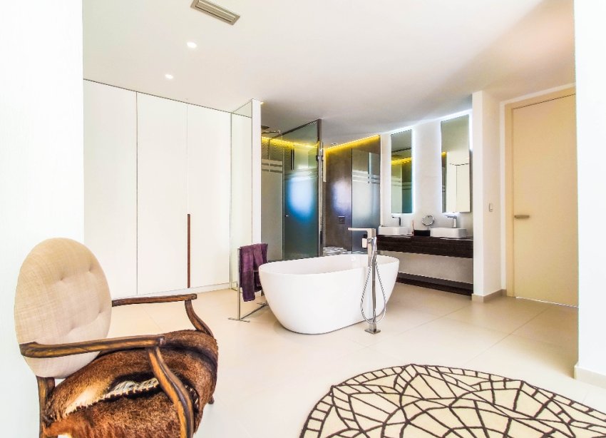 Obra nueva - Villa - Orihuela Costa - Dehesa De Campoamor