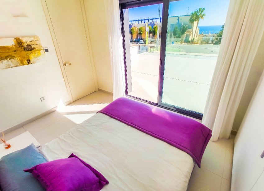 Obra nueva - Villa - Orihuela Costa - Dehesa De Campoamor