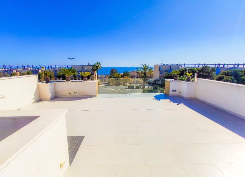 Obra nueva - Villa - Orihuela Costa - Dehesa De Campoamor