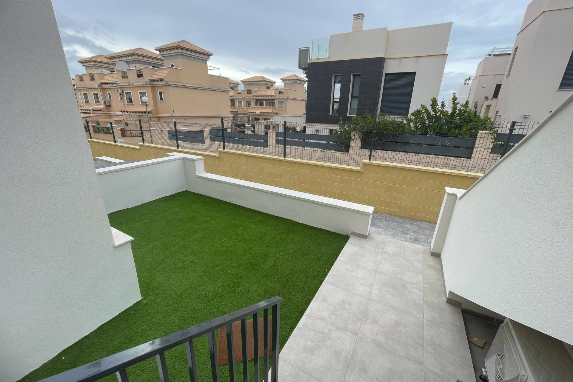 Obra nueva - Villa - Orihuela Costa - PAU 26