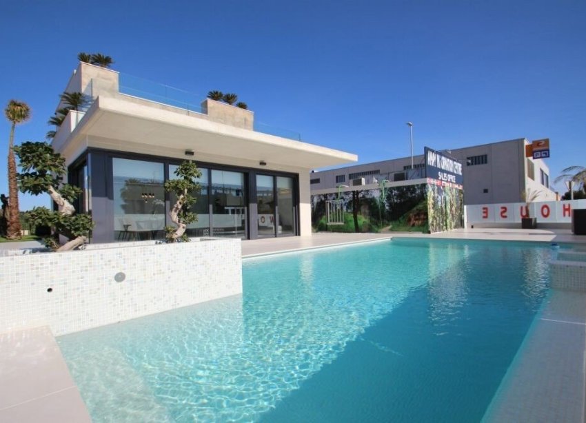 Obra nueva - Villa - Orihuela Costa