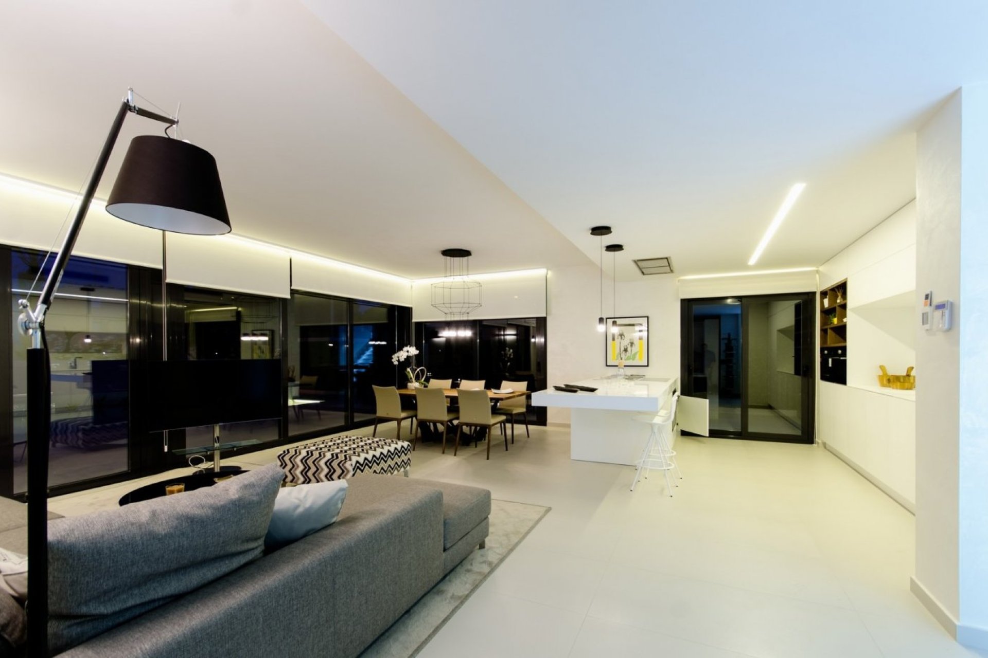 Obra nueva - Villa - Orihuela Costa