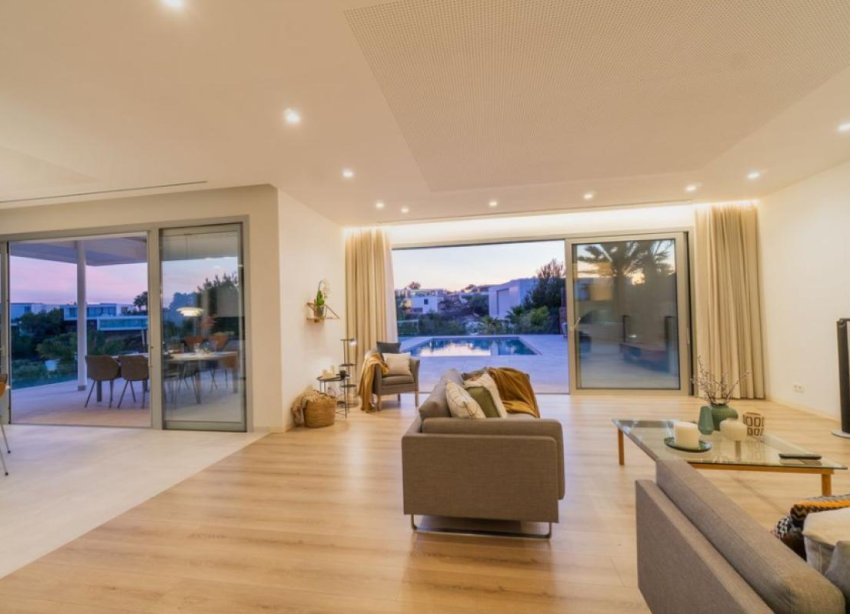 Obra nueva - Villa - Orihuela