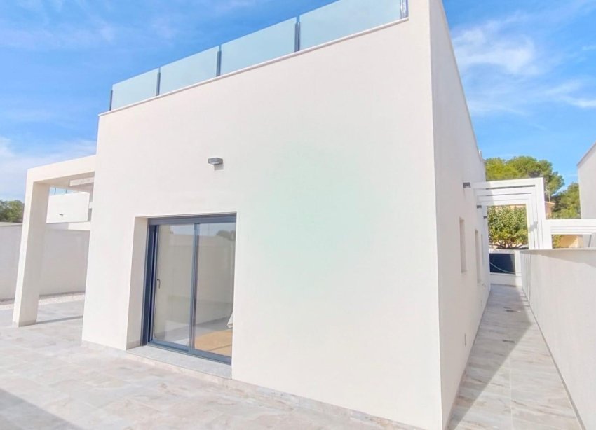 Obra nueva - Villa - Pilar de la Horadada - Pinar de Campoverde