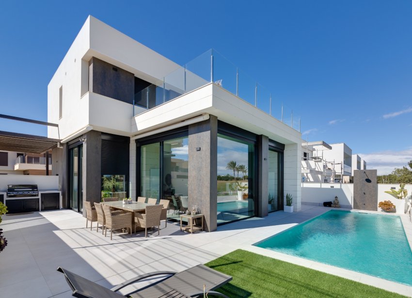 Obra nueva - Villa - Pilar de la Horadada - Roda Golf