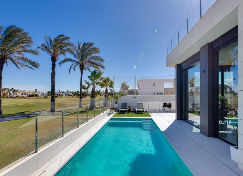 Obra nueva - Villa - Pilar de la Horadada - Roda Golf