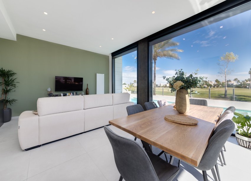 Obra nueva - Villa - Pilar de la Horadada - Roda Golf