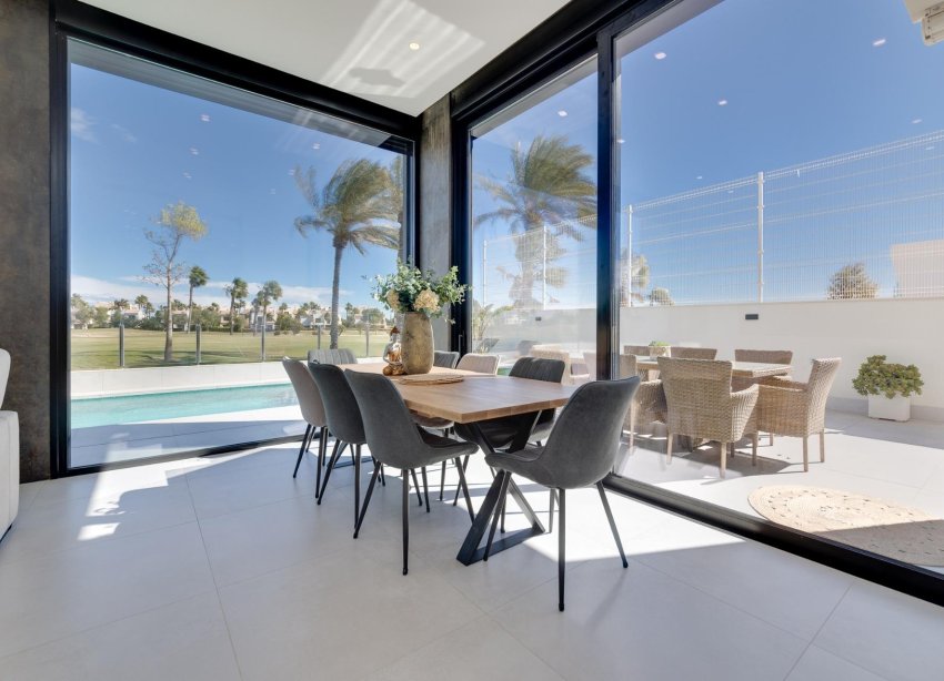 Obra nueva - Villa - Pilar de la Horadada