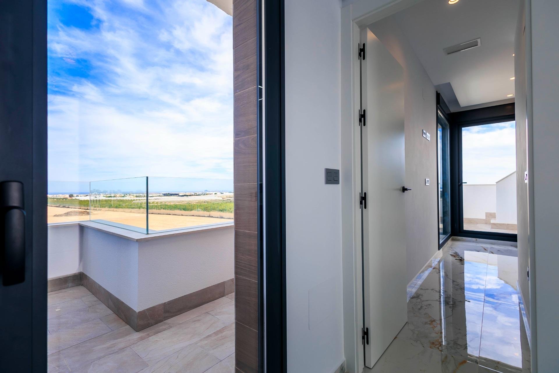 Obra nueva - Villa - Pilar de la Horadada