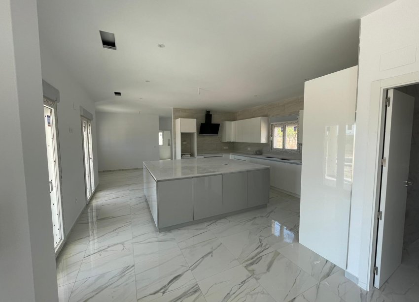 Obra nueva - Villa - Pinoso