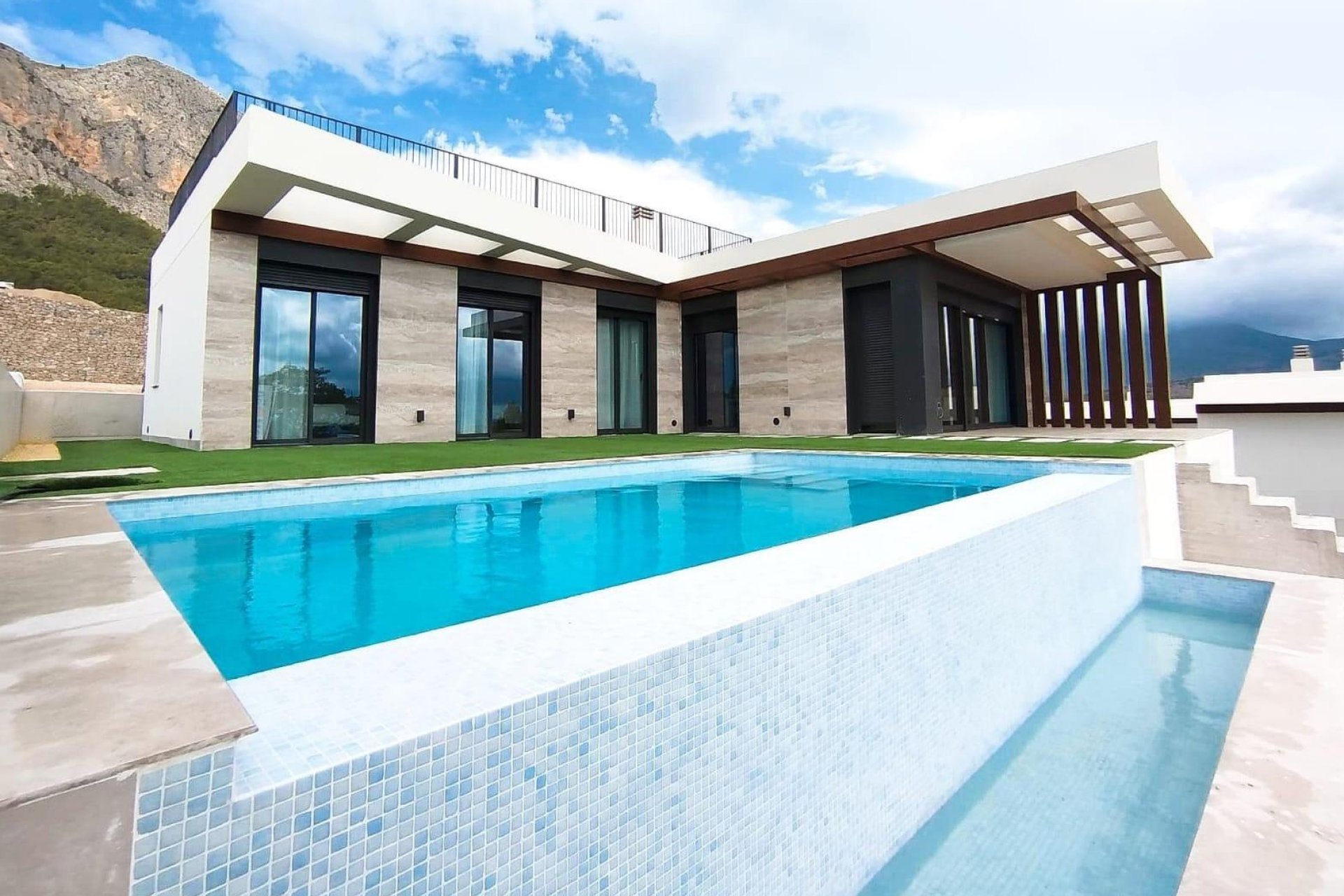 Obra nueva - Villa - Polop