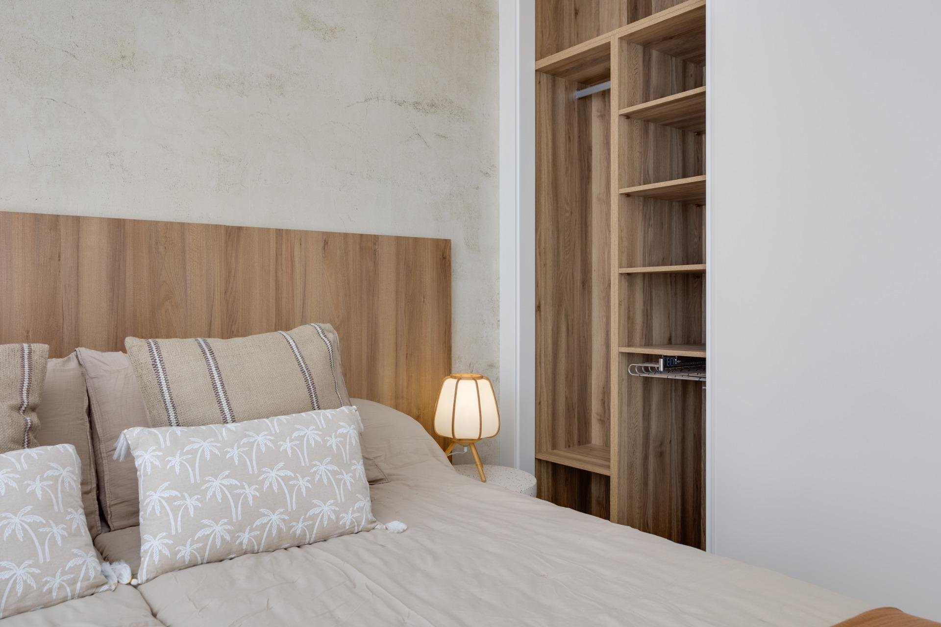 Obra nueva - Villa - Torrevieja - Aguas Nuevas