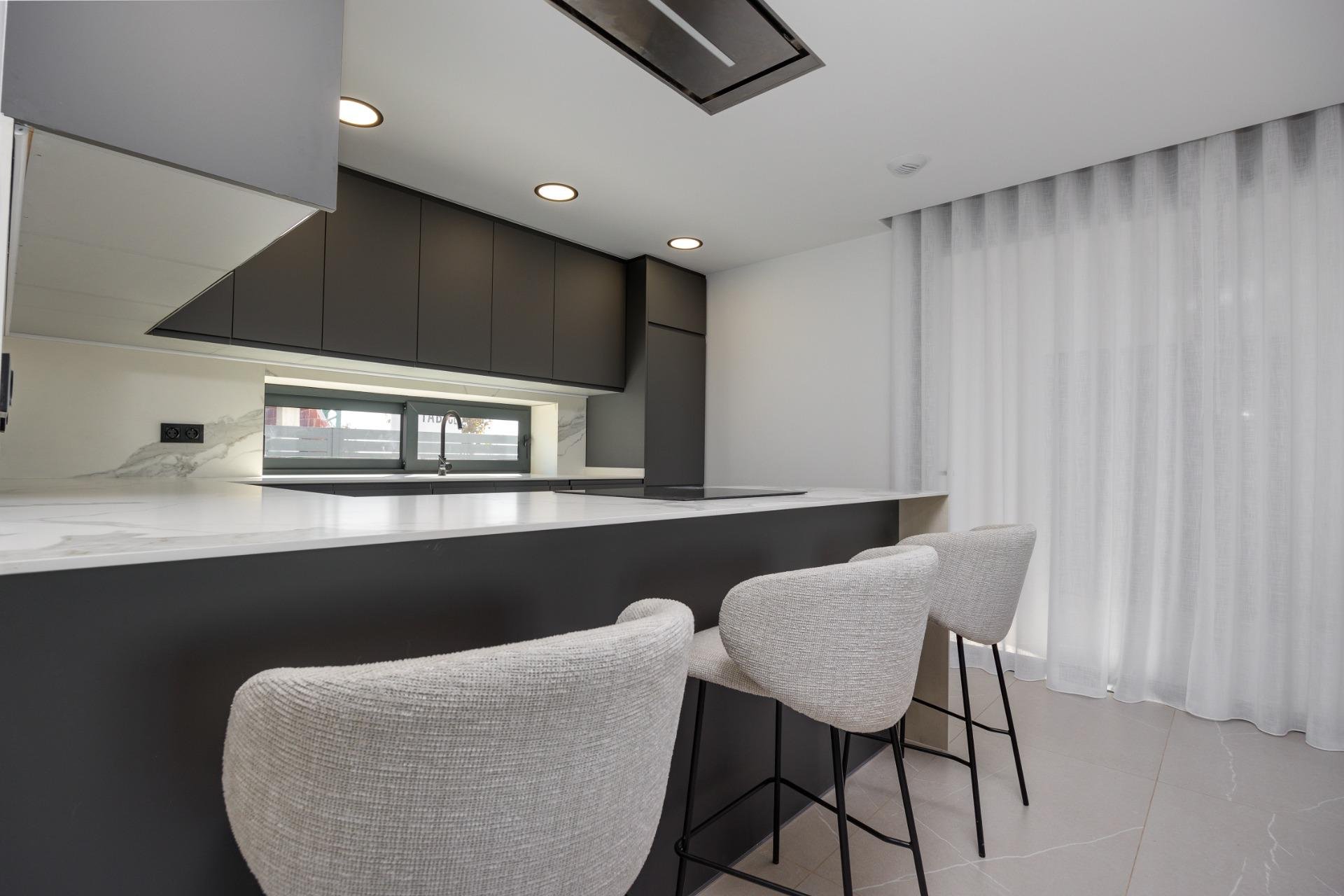 Obra nueva - Villa - Torrevieja - Aguas Nuevas