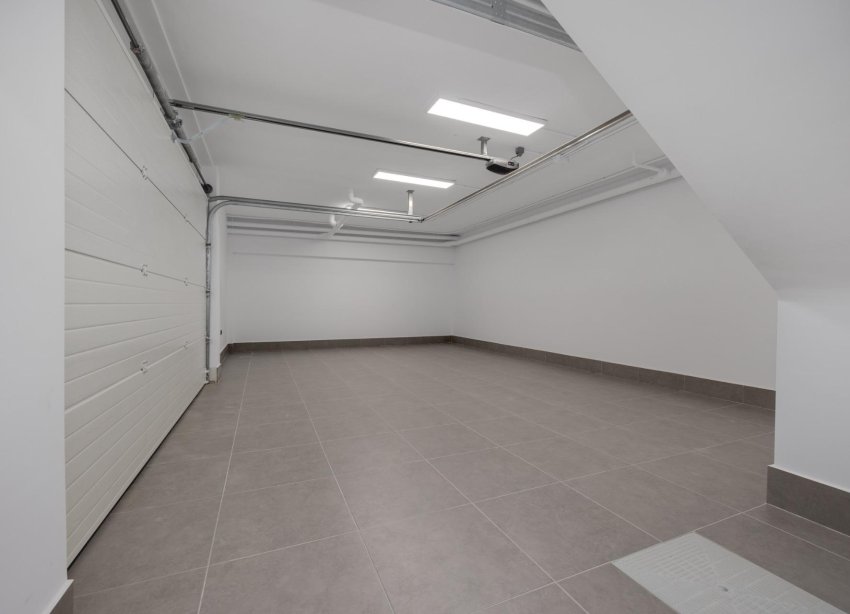 Obra nueva - Villa - Torrevieja - Aguas Nuevas