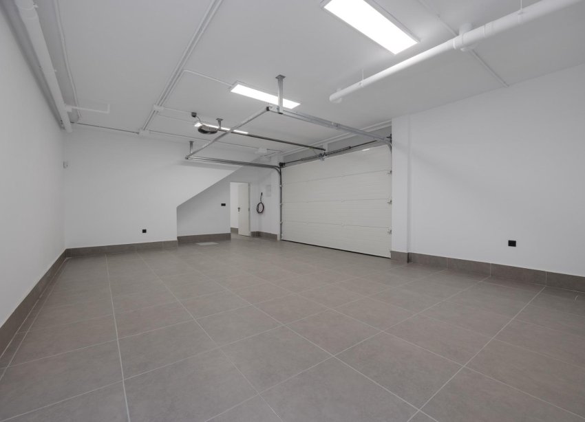 Obra nueva - Villa - Torrevieja - Aguas Nuevas