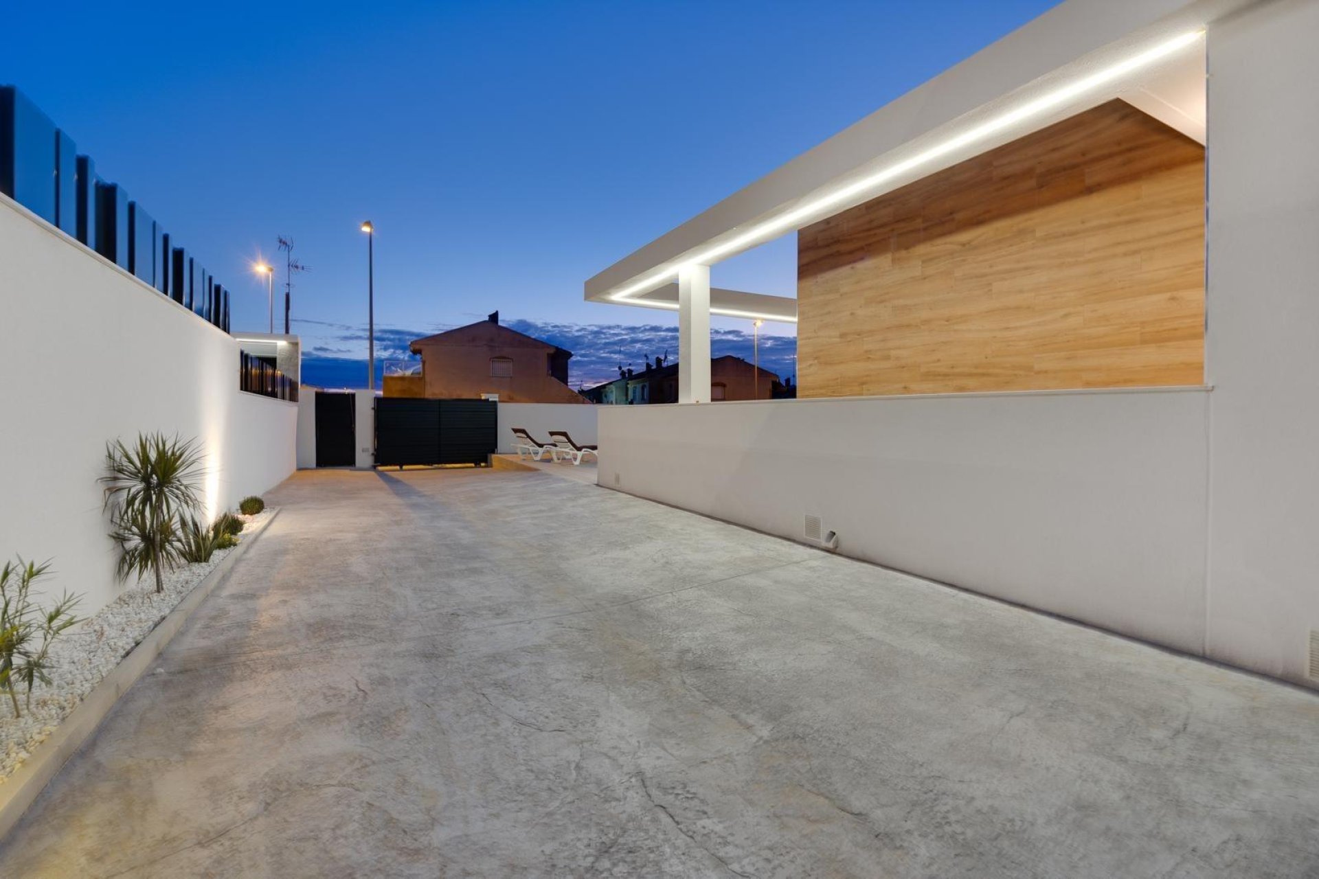 Obra nueva - Villa - Torrevieja - Aguas Nuevas