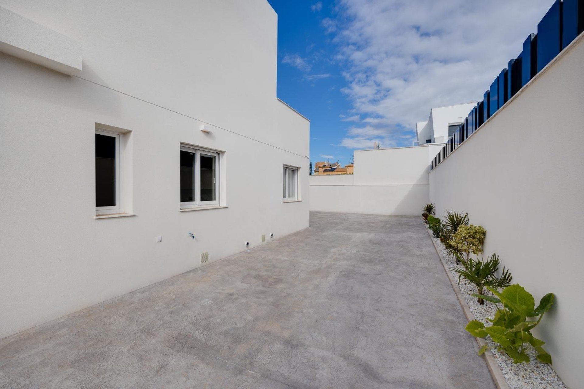 Obra nueva - Villa - Torrevieja - Aguas Nuevas