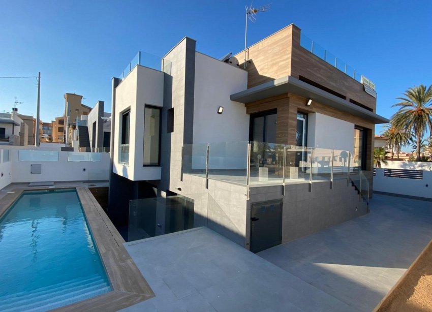 Obra nueva - Villa - Torrevieja - La Mata Pueblo