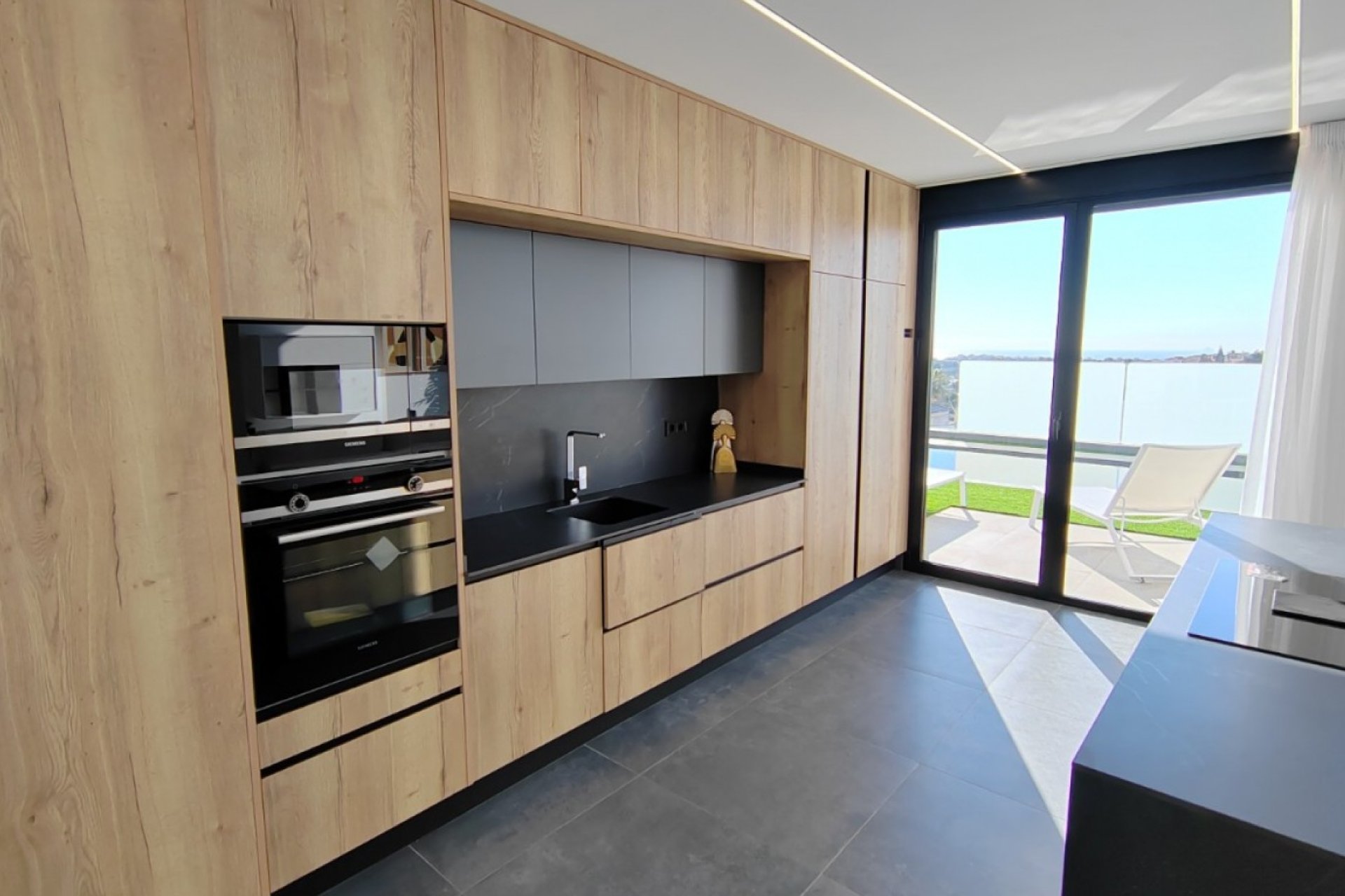 Obra nueva - Villa - Torrevieja - Los Balcones - Los Altos del Edén