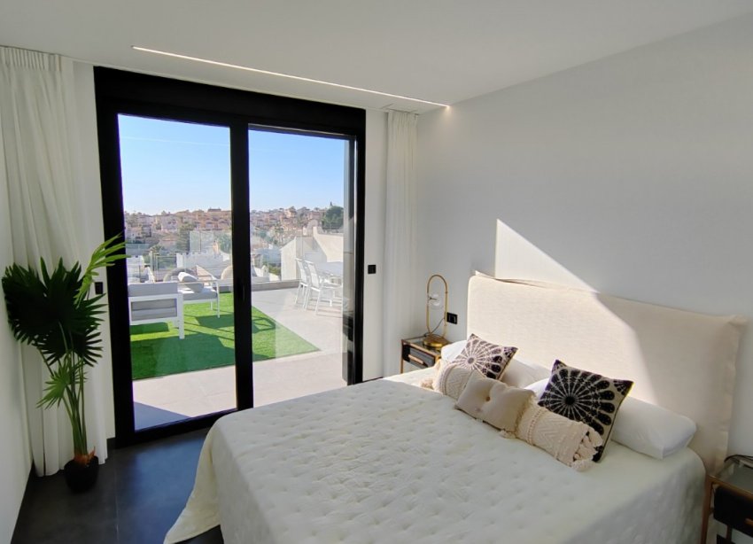 Obra nueva - Villa - Torrevieja - Los Balcones - Los Altos del Edén