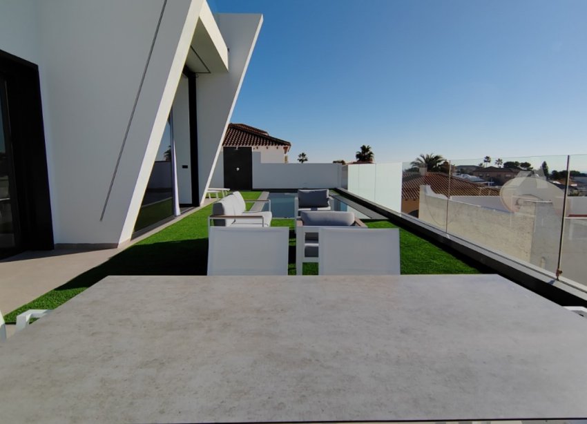 Obra nueva - Villa - Torrevieja - Los Balcones - Los Altos del Edén