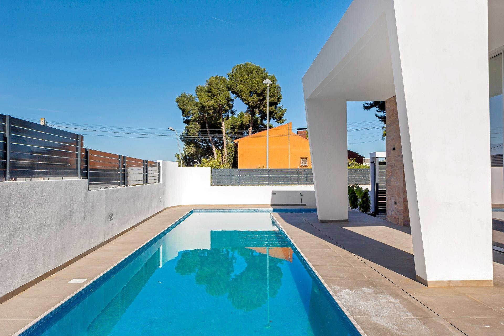 Obra nueva - Villa - Torrevieja - Los Balcones