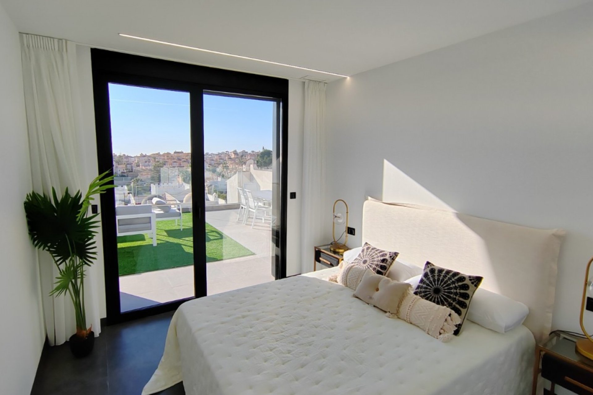 Obra nueva - Villa - Torrevieja - Los Balcones