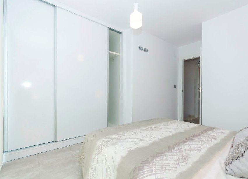 Obra nueva - Villa - Torrevieja - Torreta