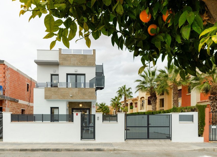 Obra nueva - Villa - Torrevieja - Torretas