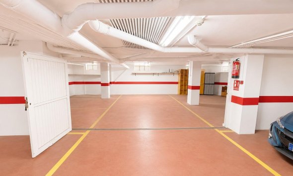 Parking - Long Term Rental - Torrevieja - Centro