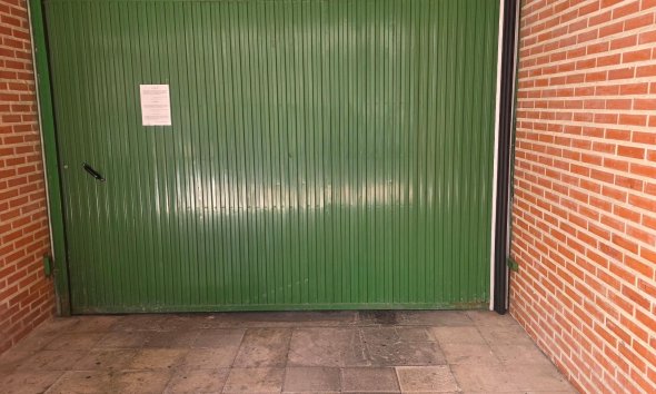 Parking - Rynek Wtórny - Torrevieja - Habaneras