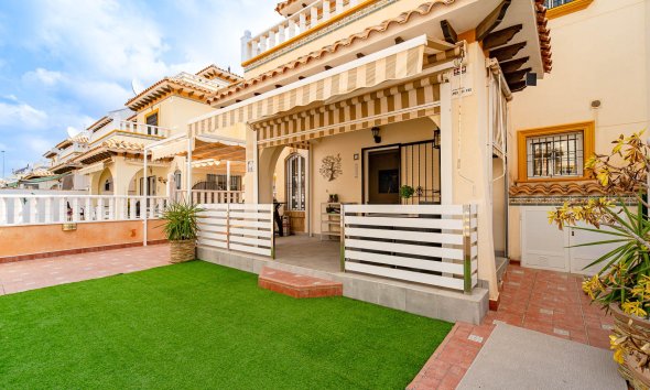 Quatro house - Resale - Orihuela Costa - Lomas de Cabo Roig
