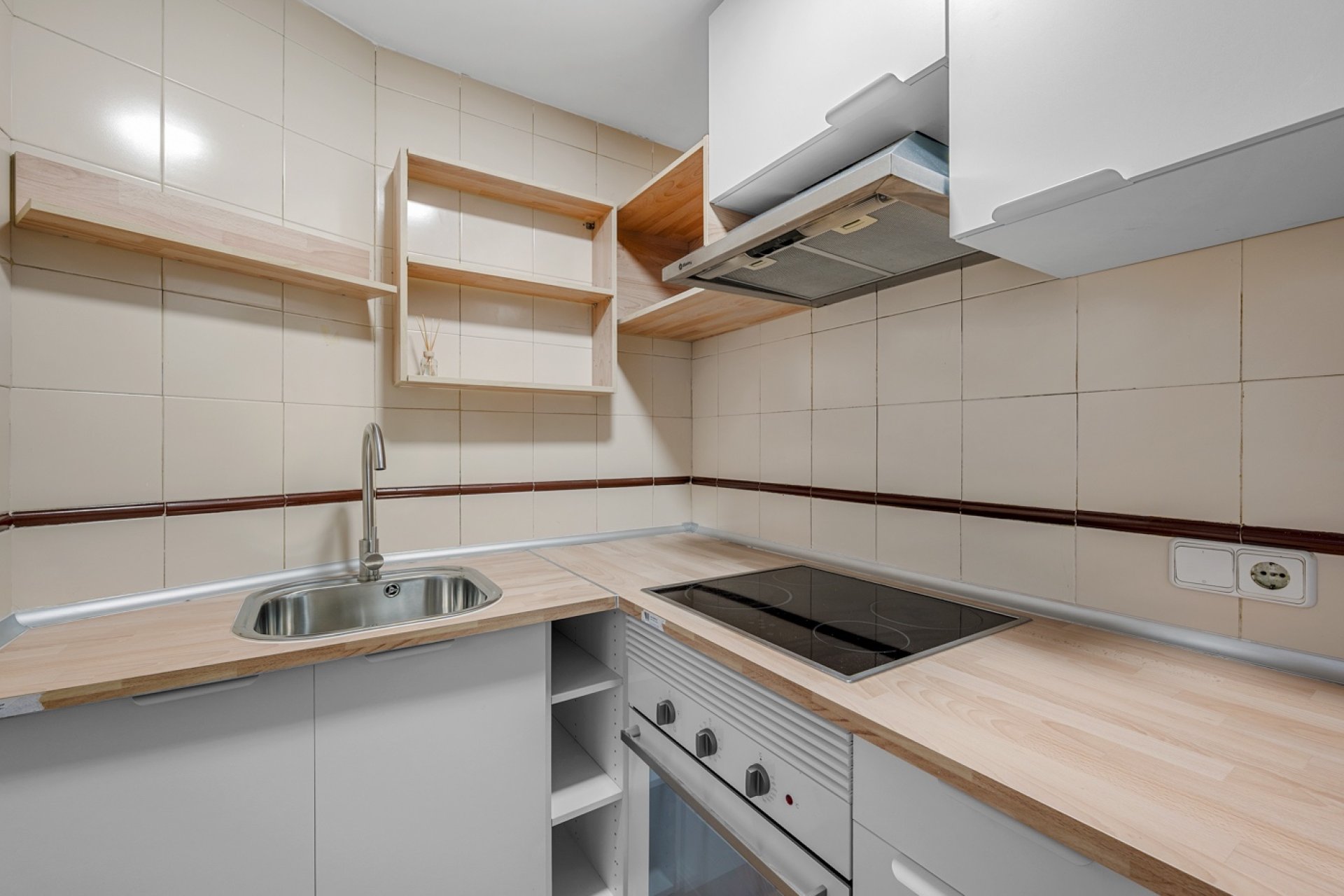 Resale - Apartament / Duplex - Altea
