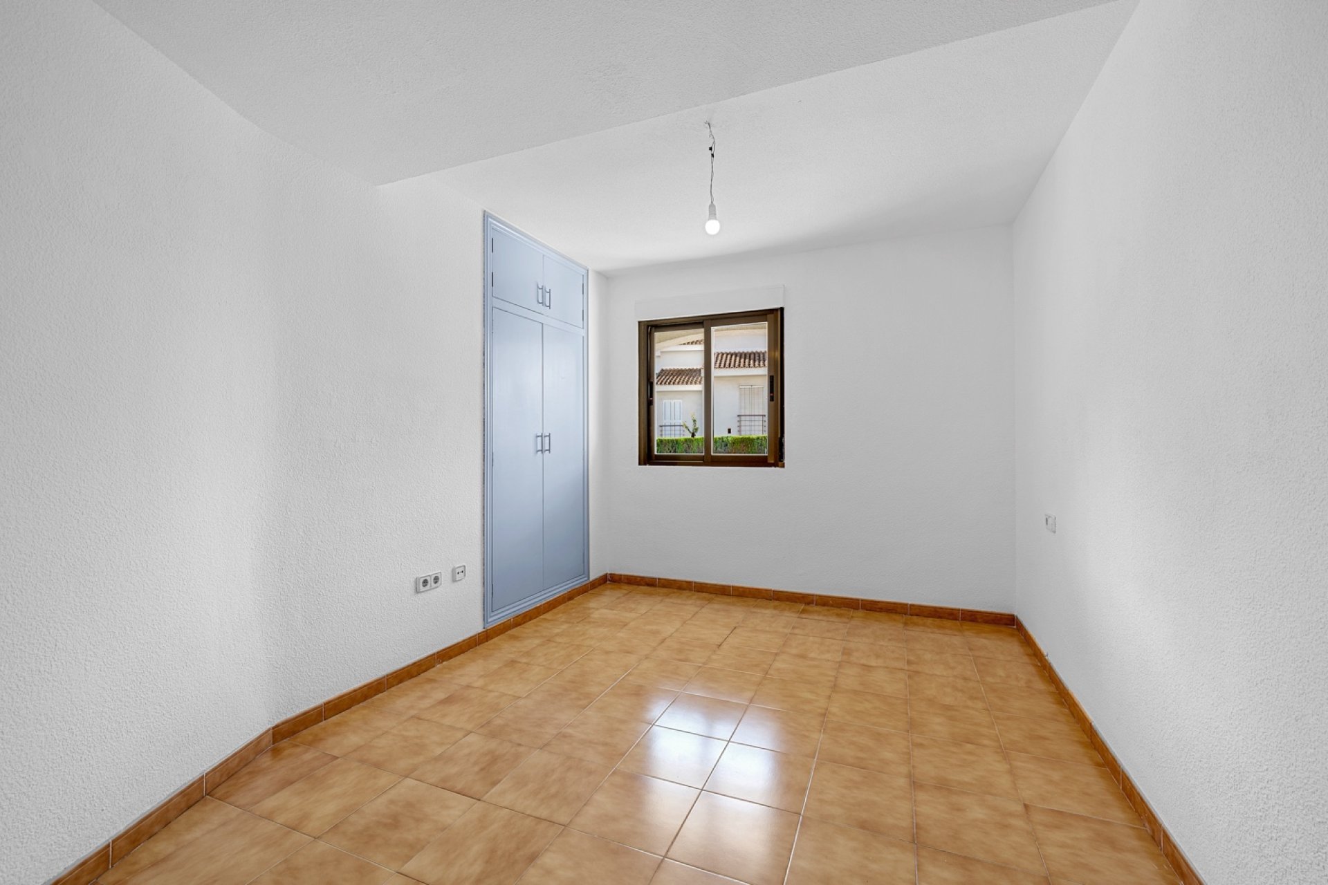 Resale - Apartament / Duplex - Altea