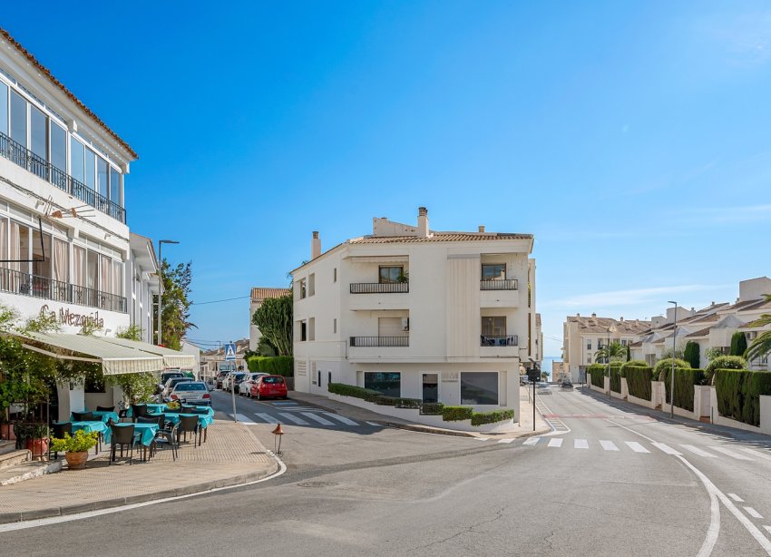 Resale - Apartament / Duplex - Altea