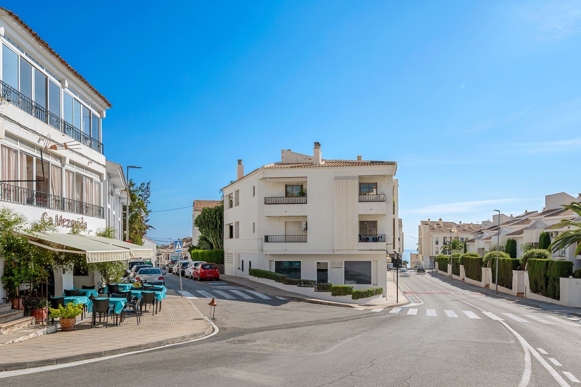 Resale - Apartament / Duplex - Altea