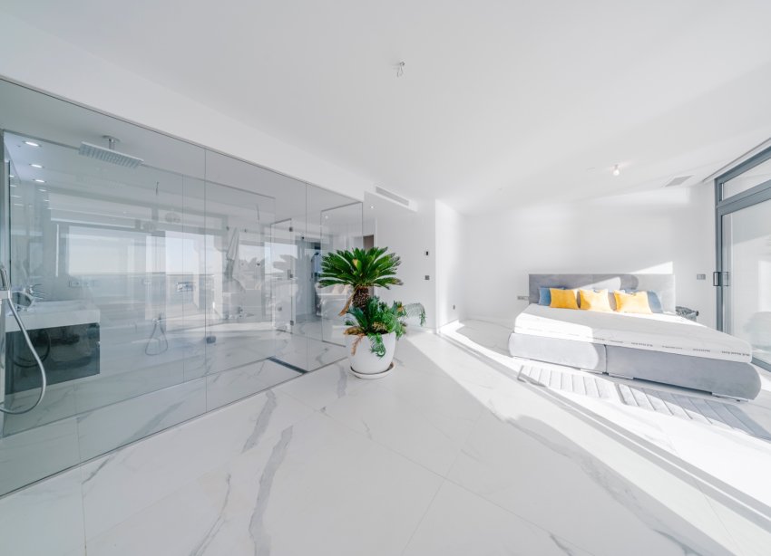 Resale - Apartament / Duplex - Benidorm