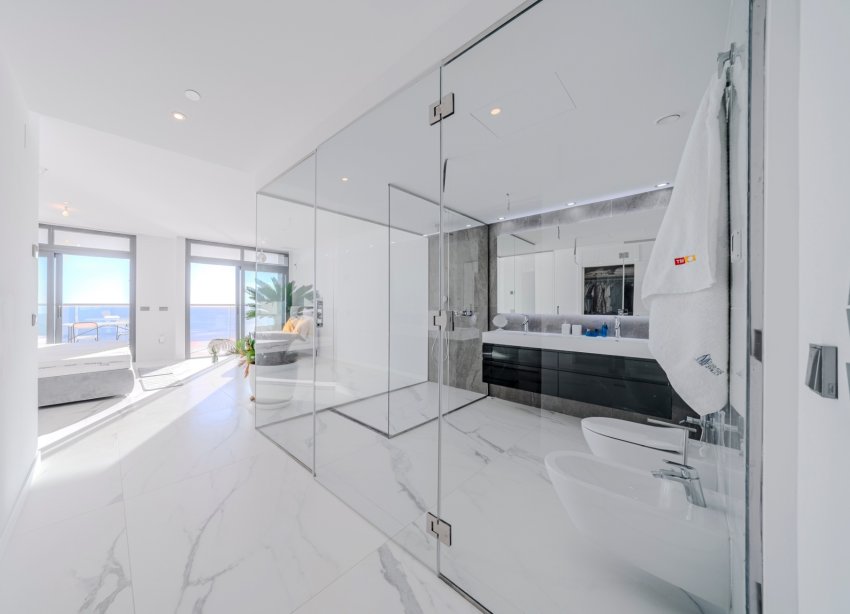 Resale - Apartament / Duplex - Benidorm