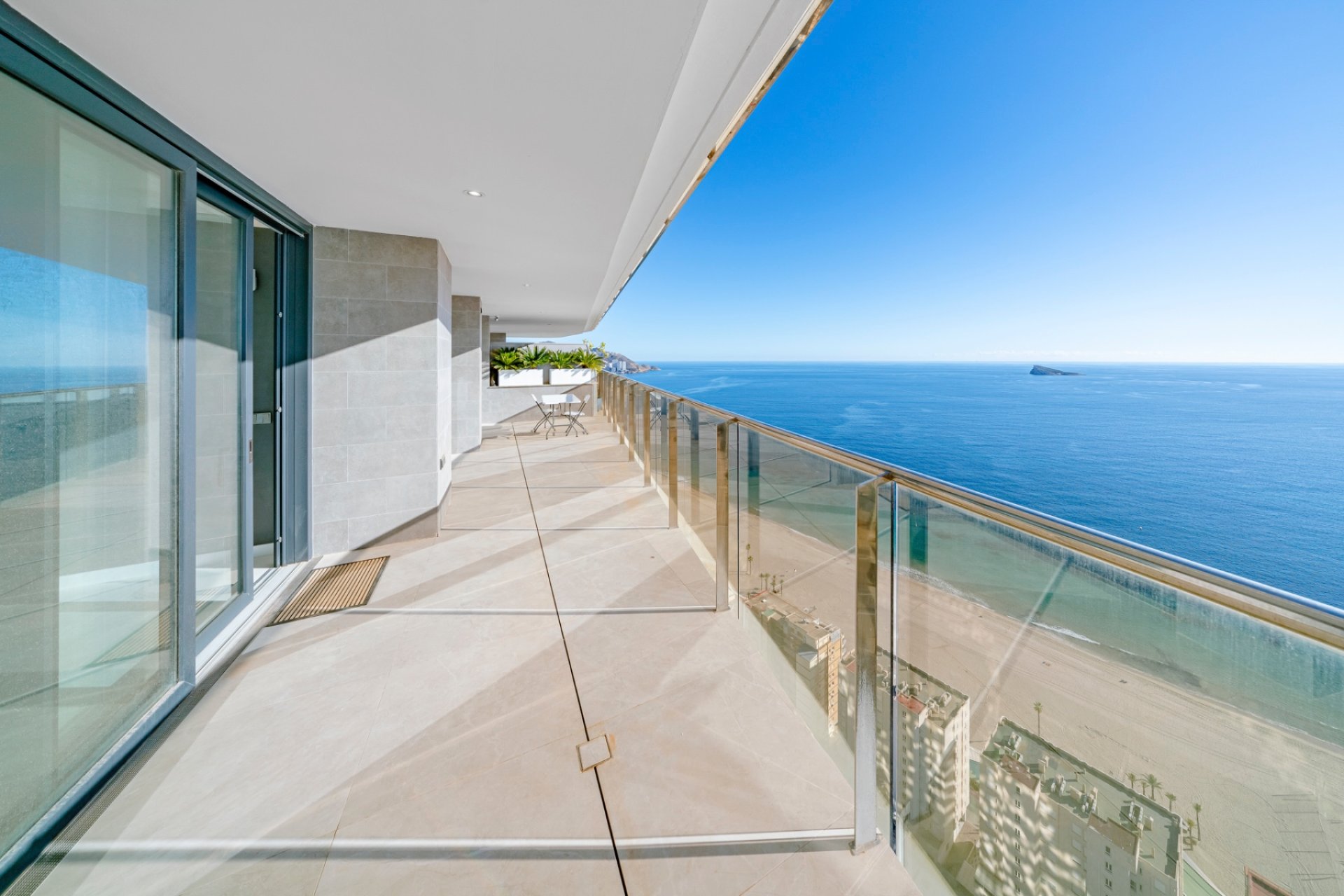 Resale - Apartament / Duplex - Benidorm