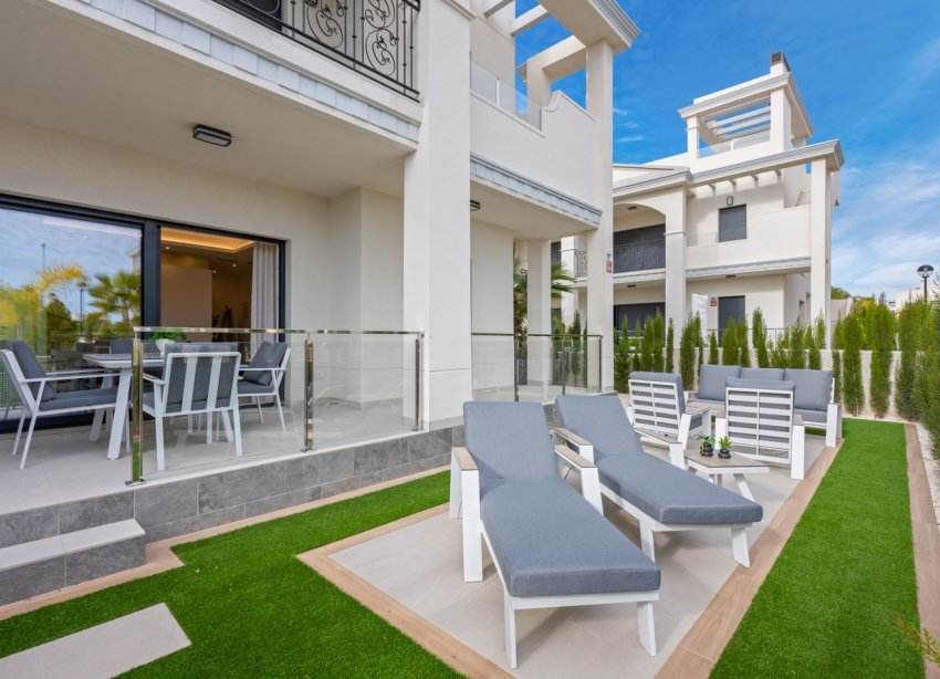 Resale - Apartament / Duplex - Ciudad Quesada
