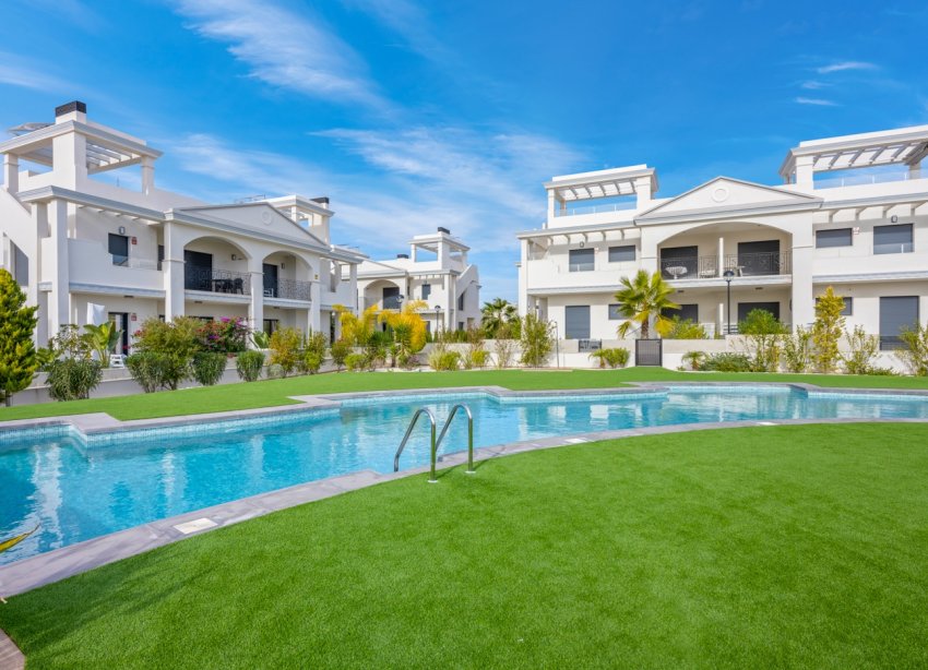 Resale - Apartament / Duplex - Ciudad Quesada