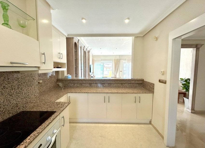 Resale - Apartament / Duplex - Dehesa de campoamor - Campoamor
