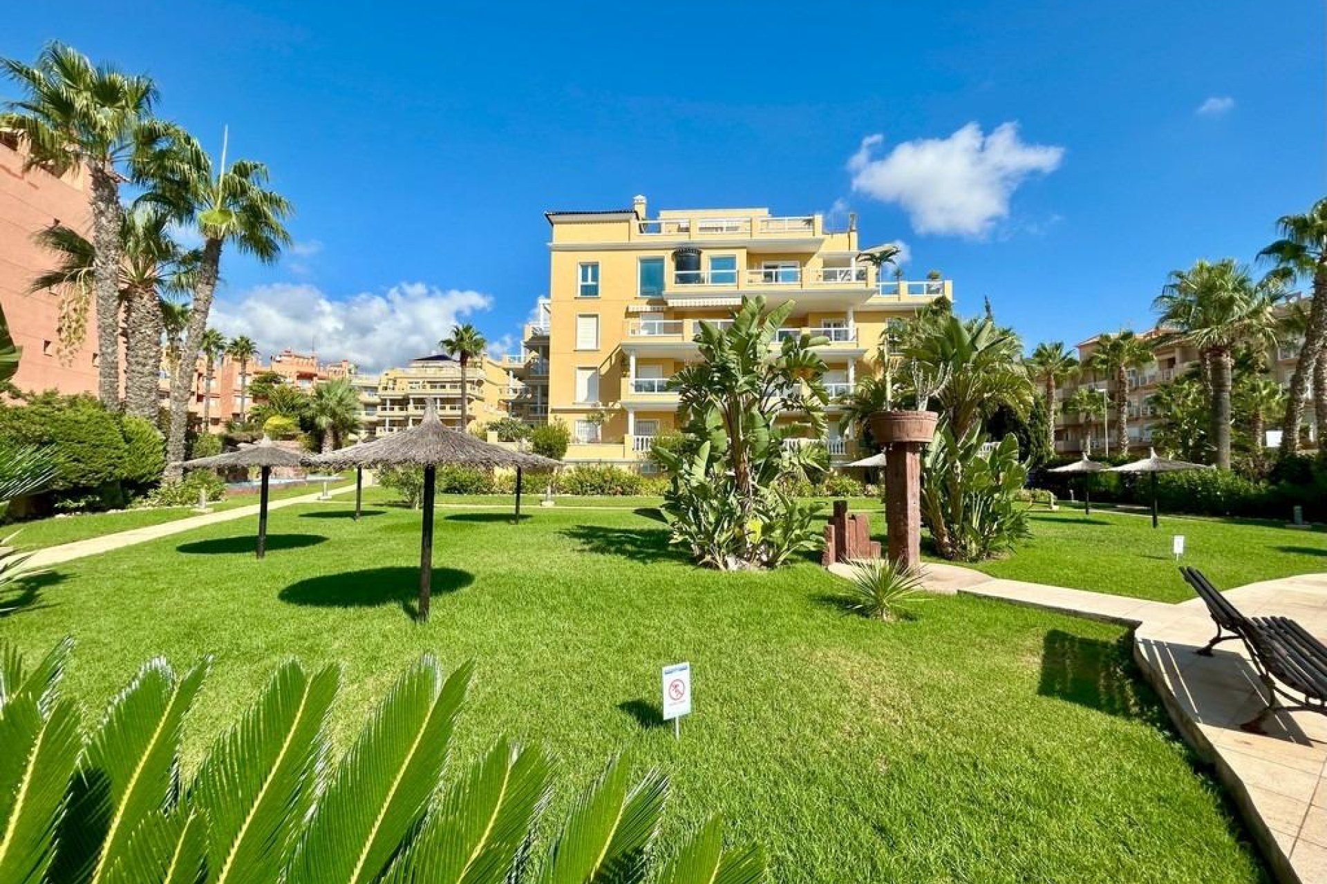 Resale - Apartament / Duplex - Dehesa de campoamor - Campoamor