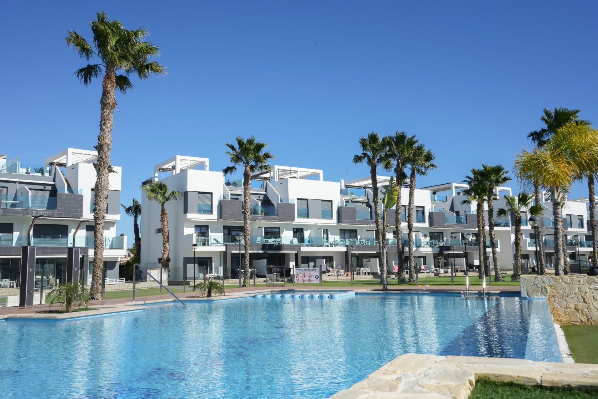 Resale - Apartament / Duplex - Guardamar del Segura - El Raso