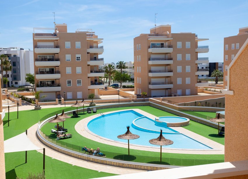 Resale - Apartament / Duplex - Guardamar del Segura - El Raso