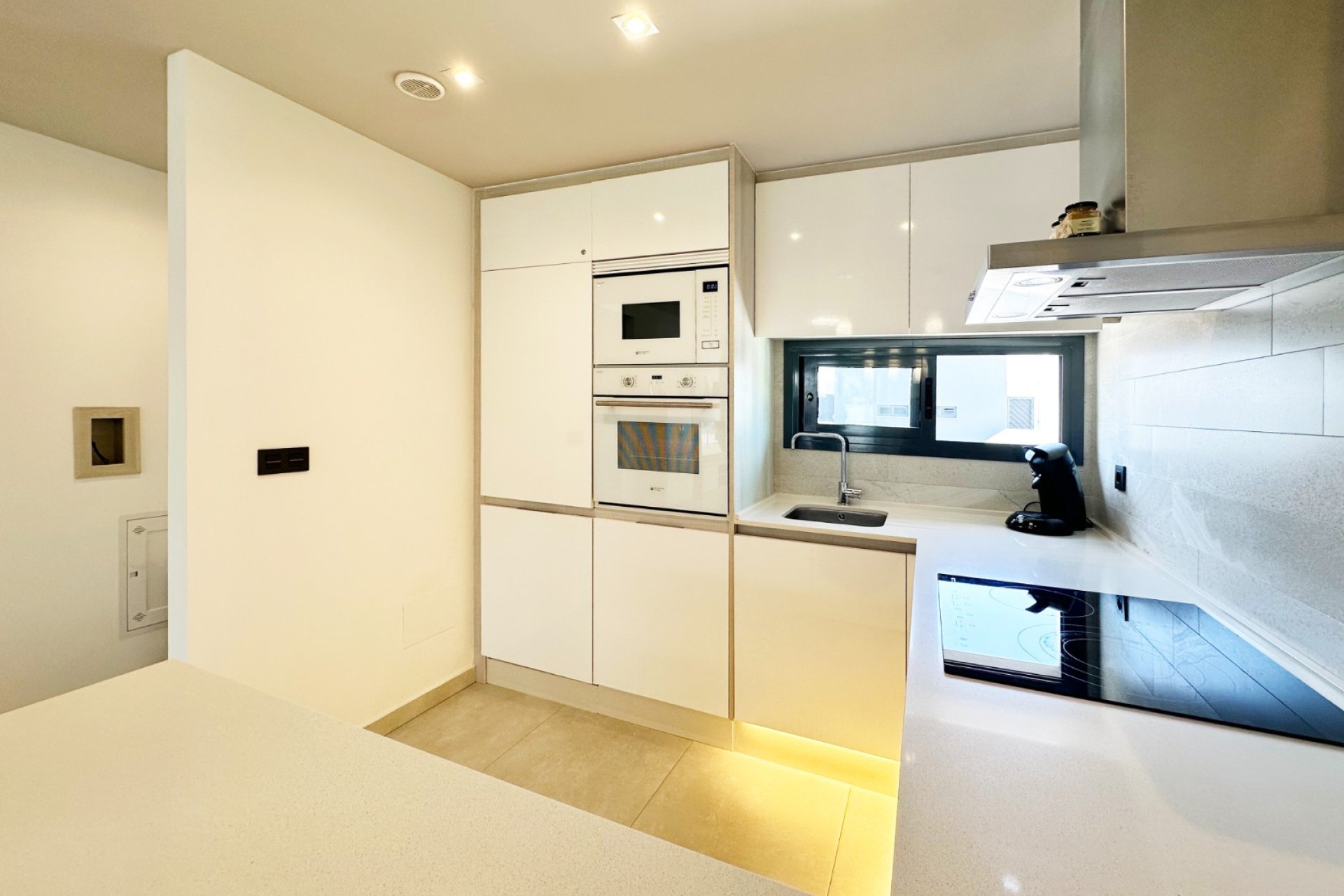Resale - Apartament / Duplex - Guardamar del Segura - El Raso