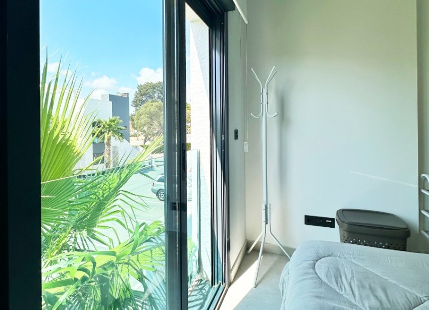 Resale - Apartament / Duplex - Guardamar del Segura - El Raso