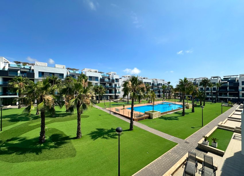 Resale - Apartament / Duplex - Guardamar del Segura - El Raso