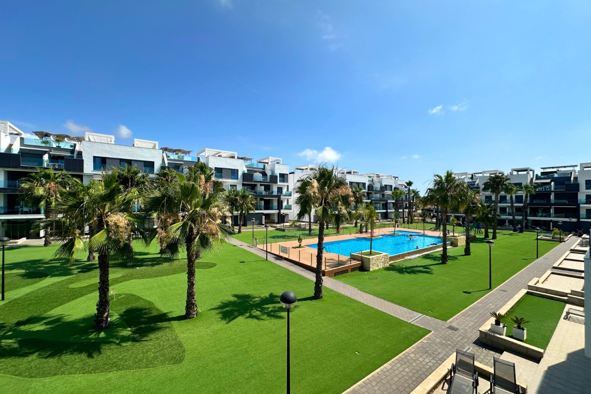 Resale - Apartament / Duplex - Guardamar del Segura - El Raso